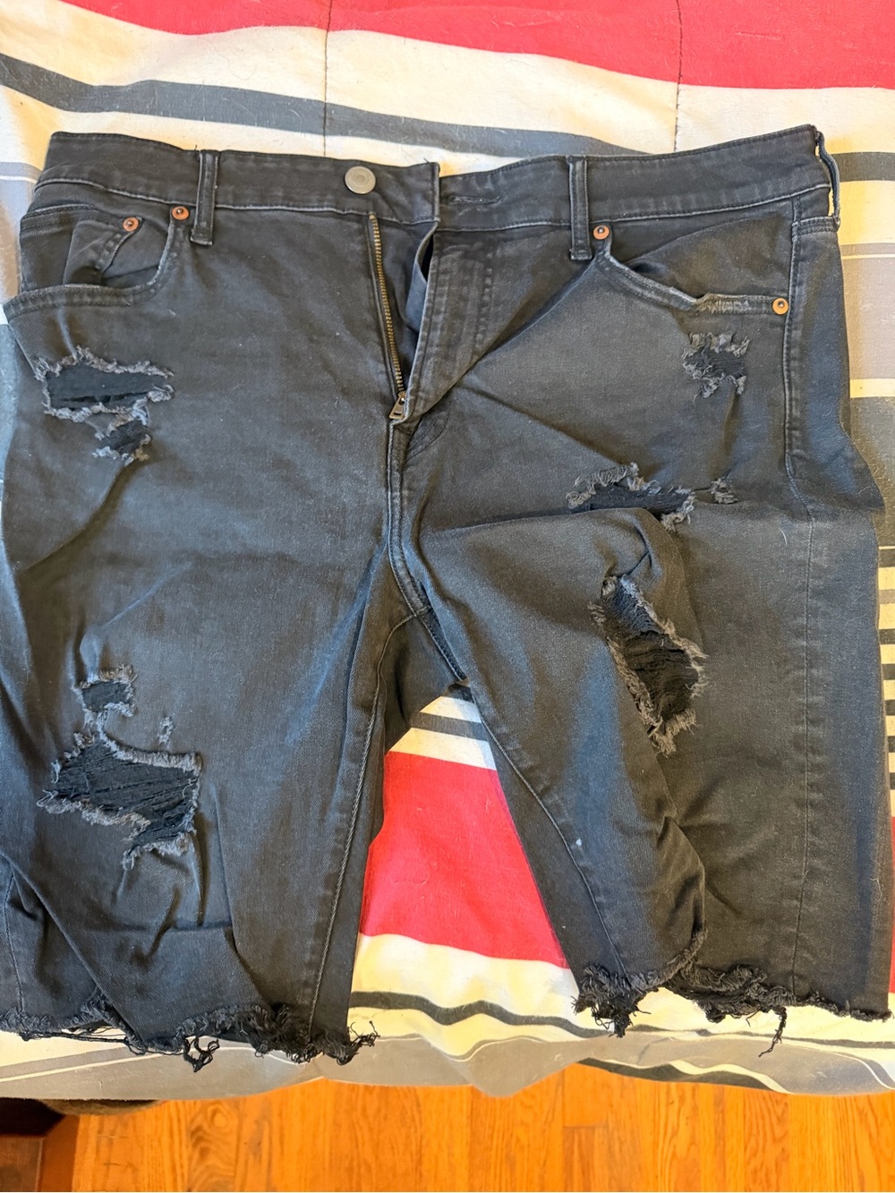 American Eagle Shorts Mens 36 Black NE(X)T Level Airflex Distressed Denim